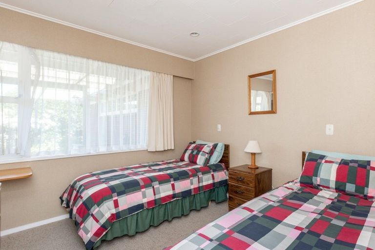Photo of property in 11 Totara Street, Taradale, Napier, 4112