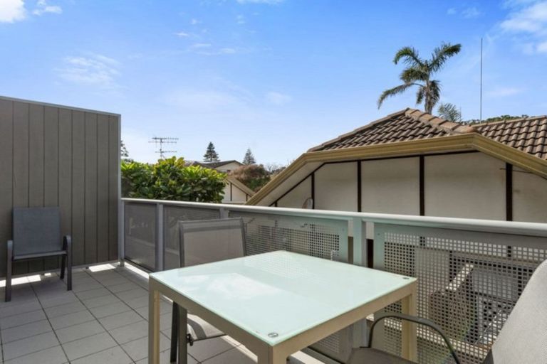 Photo of property in Atlas Apartments, 17/49 Maunganui Road, Mount Maunganui, 3116