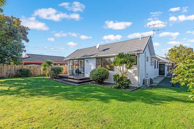 Photo of property in 25 Cedar Drive, Paraparaumu Beach, Paraparaumu, 5032