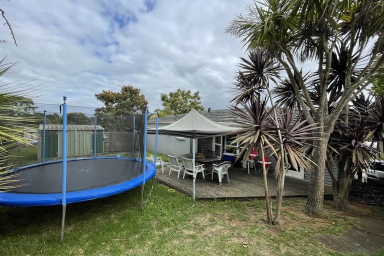 Photo of property in 36 Totara Street, Waiuku, 2123