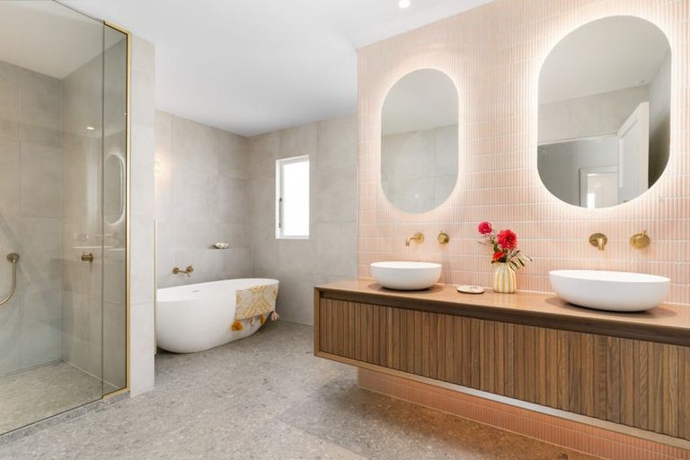 Photo of property in 3 Watford Street, Strowan, Christchurch, 8052