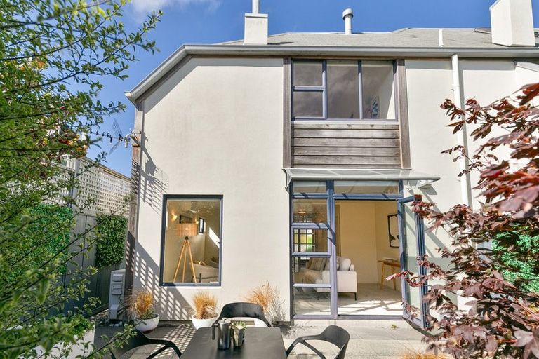 Photo of property in 2d Hatton Street, Karori, Wellington, 6012