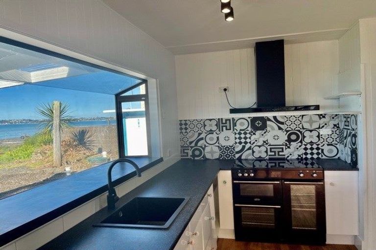 Photo of property in 12a Ferguson Street, Bay View, Napier, 4104