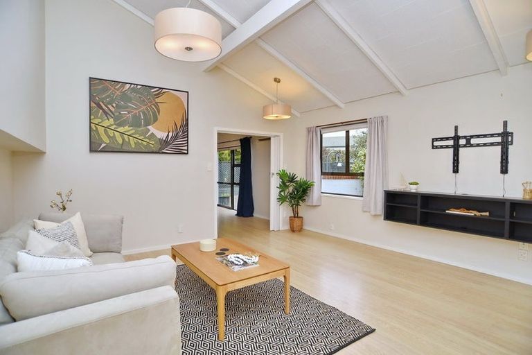 Photo of property in 61 Seddon Street, Rangiora, 7400