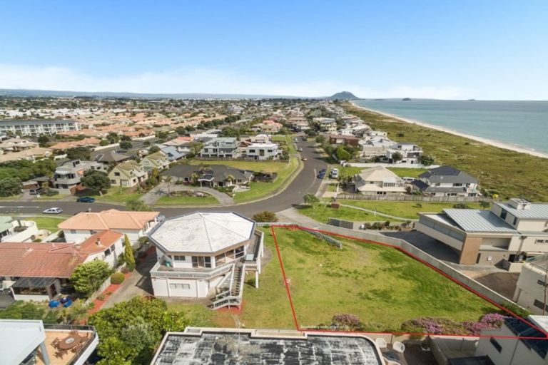 Photo of property in 10 Sunbrae Grove, Mount Maunganui, 3116