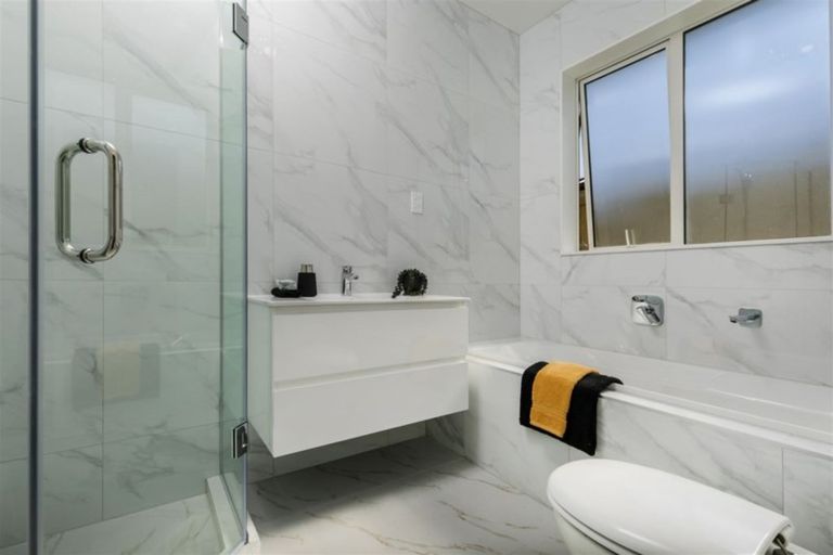 Photo of property in 28 Jeroboam Loop, Kumeu, 0810