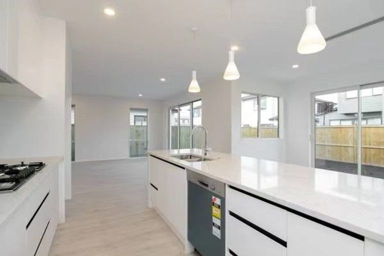 Photo of property in 20 Pinefield Road, Whenuapai, Auckland, 0618