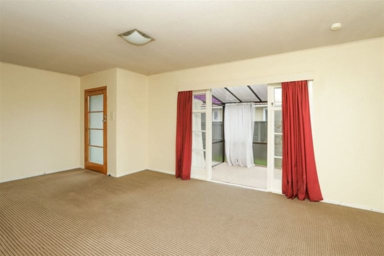 Photo of property in 6 Cedar Place, Hillcrest, Hamilton, 3216