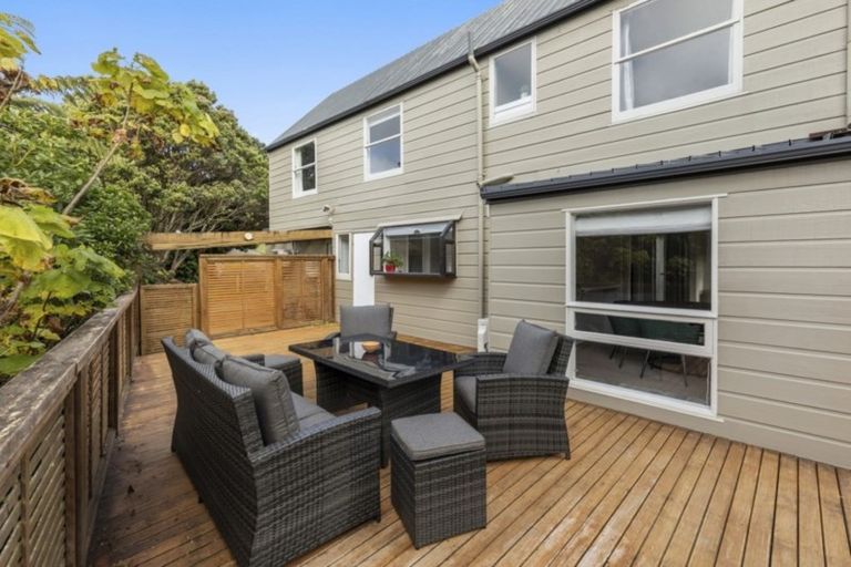 Photo of property in 15 Haast Close, Kelson, Lower Hutt, 5010