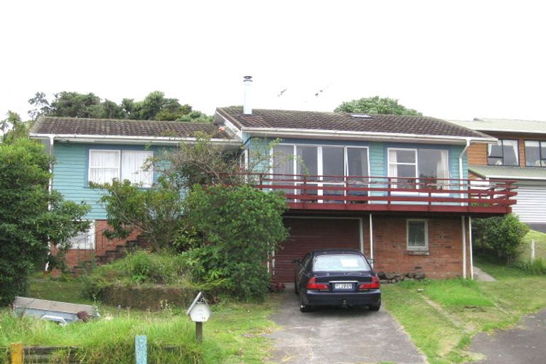 Photo of property in 30 Sea Vista Avenue, Beach Haven, Auckland, 0626