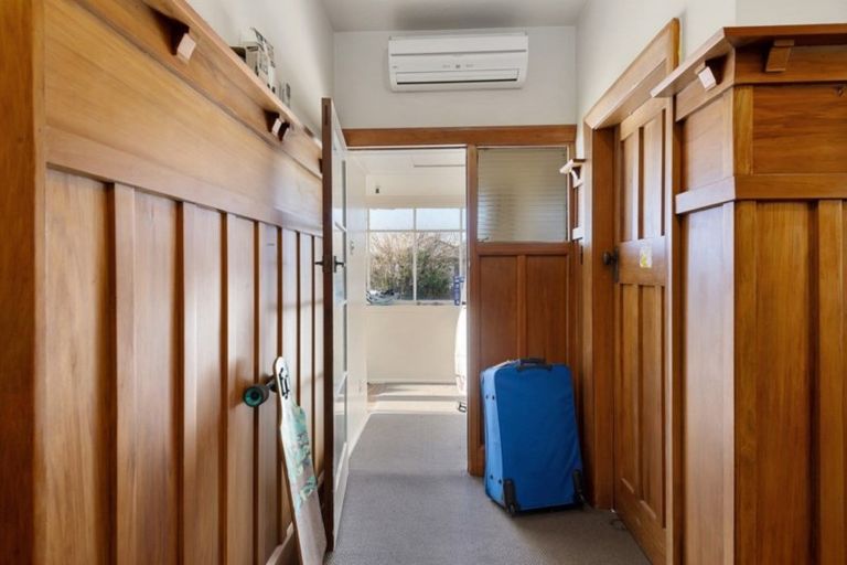 Photo of property in 49 Matipo Street, Riccarton, Christchurch, 8041