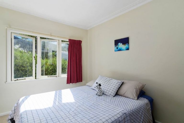 Photo of property in 19 Shirley Street, Mangakakahi, Rotorua, 3015