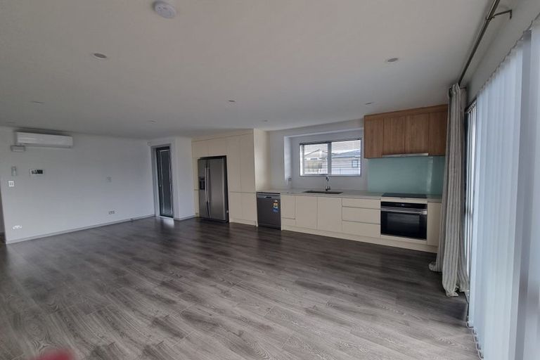 Photo of property in 27a Tributary Parade, Karaka, Papakura, 2113