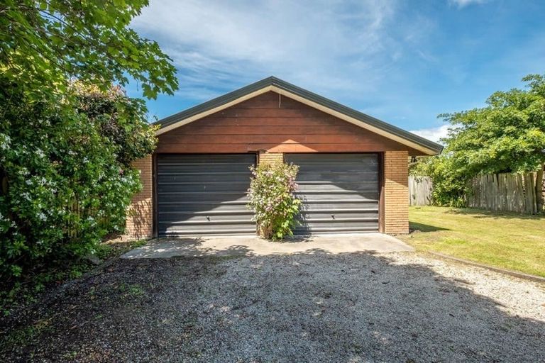 Photo of property in 8 Achray Street, Waiau, 7332
