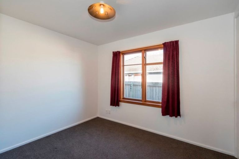 Photo of property in 27 Ravenna Street, Avonhead, Christchurch, 8042