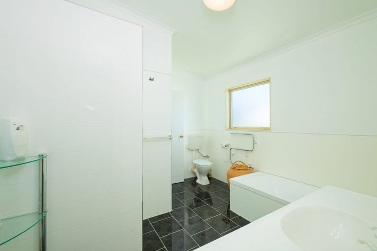 Photo of property in 36 Kotare Place, South Bay, Kaikoura, 7300