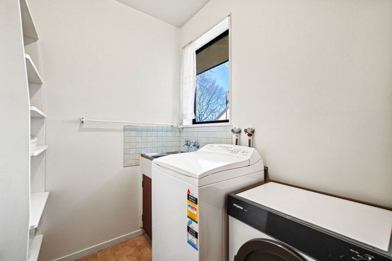 Photo of property in 24 Elvira Court, Bishopdale, Christchurch, 8053