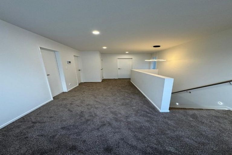Photo of property in 73a Arimu Road, Papakura, 2110