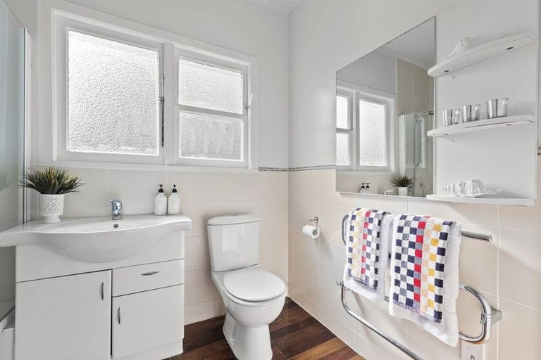 Photo of property in 2/33 Havelock Avenue, Forrest Hill, Auckland, 0620