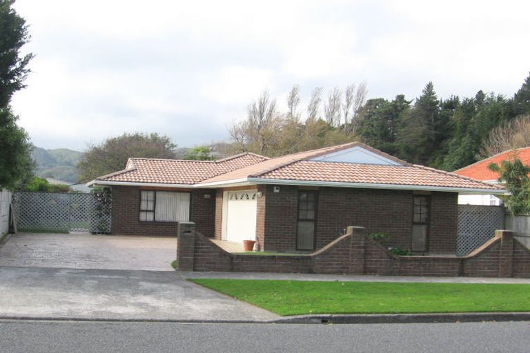 Photo of property in 522 Riverside Drive, Fairfield, Lower Hutt, 5011