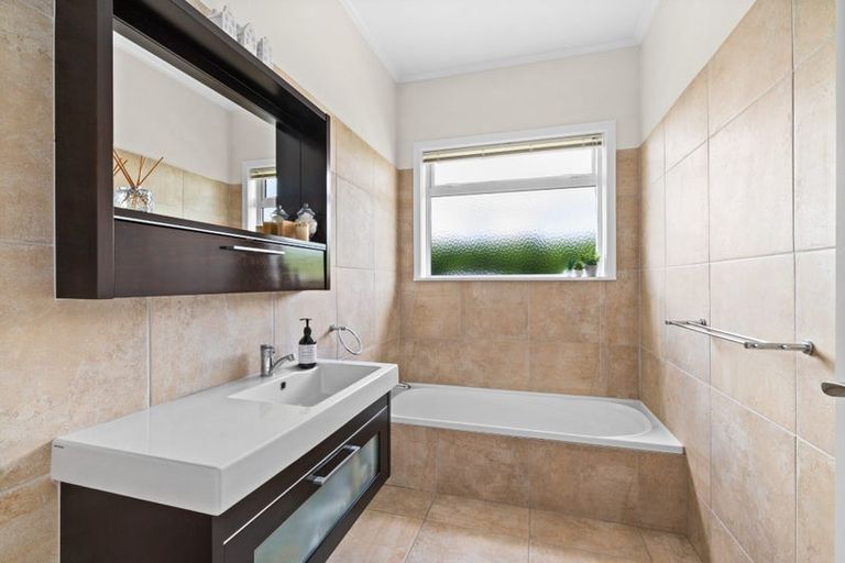 Photo of property in 1019 Omahu Road, Frimley, Hastings, 4120