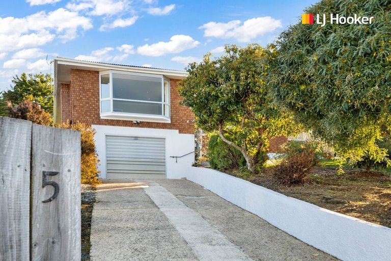Photo of property in 5 Domigan Street, Brockville, Dunedin, 9011