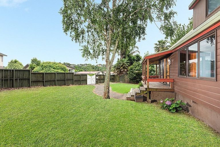 Photo of property in 1 Waikare Place, Welcome Bay, Tauranga, 3112