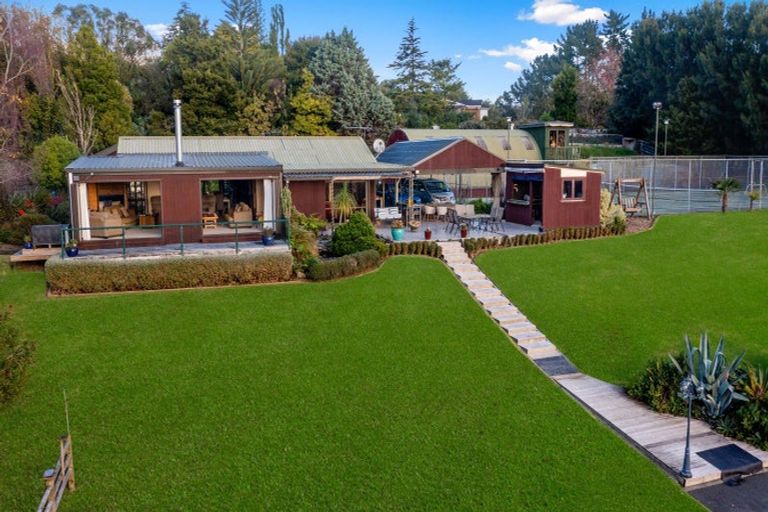 Photo of property in 77 Awanui Rise, Papakura, 2582