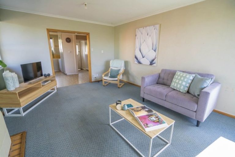 Photo of property in 37 Ash Street, Newfield, Invercargill, 9812