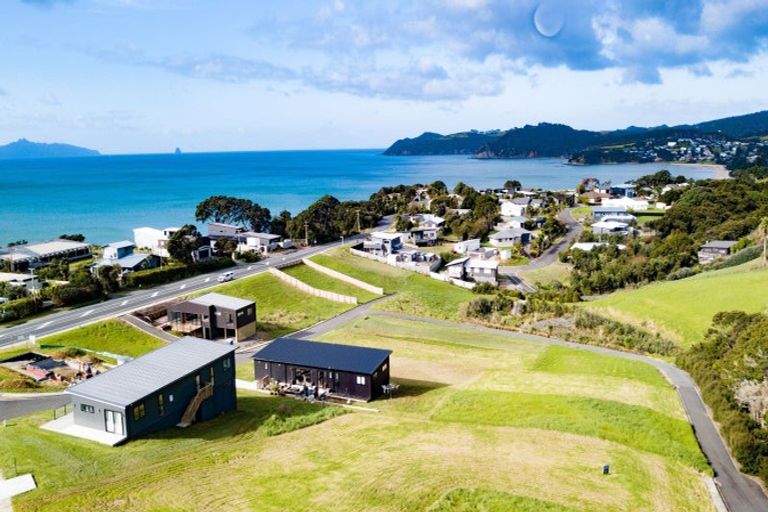 Photo of property in 5 Blue Moon Rise, Langs Beach, 0582