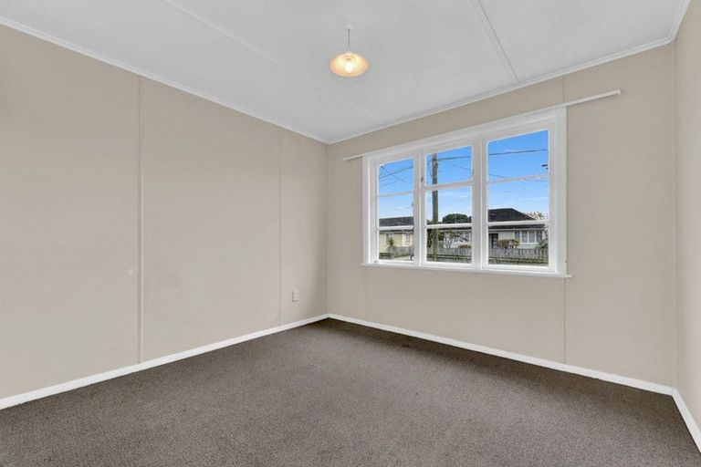 Photo of property in 34 Dunarnan Street, Avonside, Christchurch, 8061