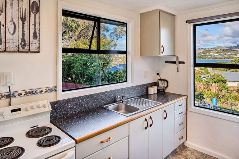 Photo of property in 91 Waiuta Street, Titahi Bay, Porirua, 5022