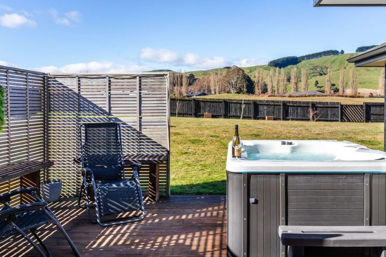 Photo of property in 27/500 Kinloch Road, Kinloch, Taupo, 3377