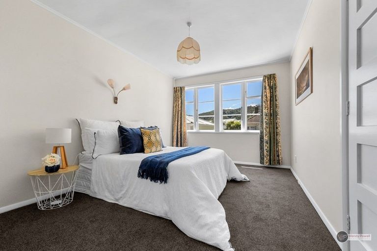 Photo of property in 74 Judd Crescent, Naenae, Lower Hutt, 5011