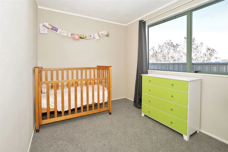 Photo of property in 43 Baverstock Road, Nawton, Hamilton, 3200