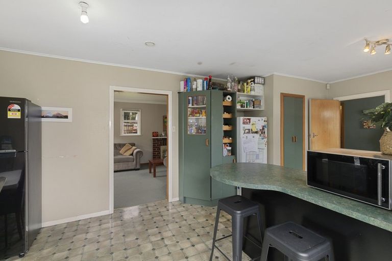 Photo of property in 66 Thomas Street, Stokes Valley, Lower Hutt, 5019