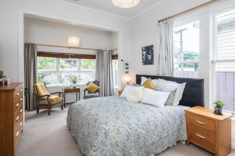 Photo of property in 47 Derwent Street, Island Bay, Wellington, 6023