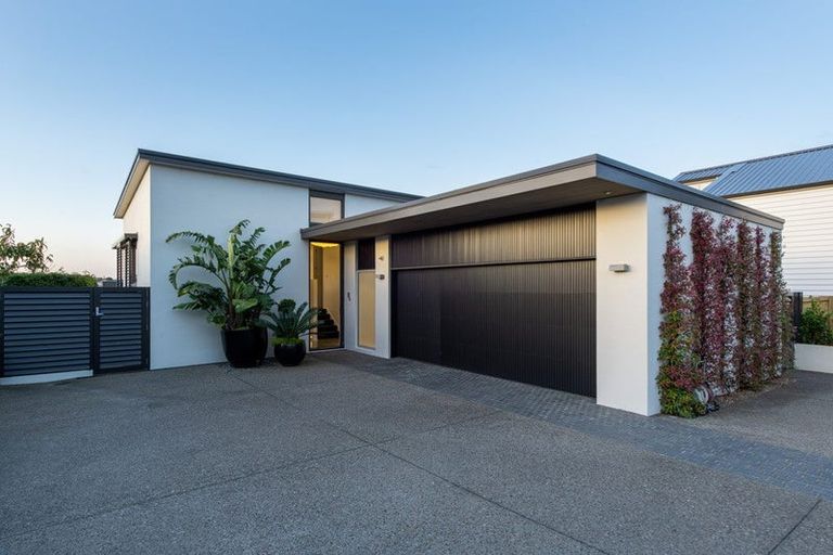 Photo of property in 42 Braemar Road, Rothesay Bay, Auckland, 0630