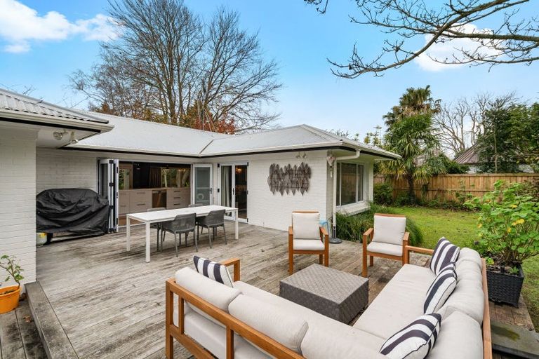 Photo of property in 34 Hamilton Road, Cambridge, 3434