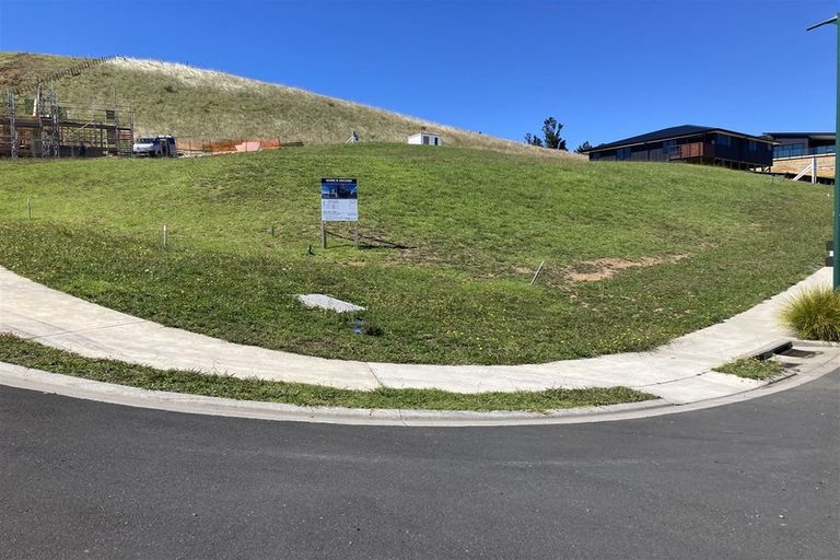 Photo of property in 140 Te Tutu Street, Whangamata, 3691