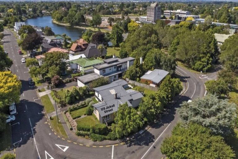 Photo of property in 125 Jickell Street, Hokowhitu, Palmerston North, 4410