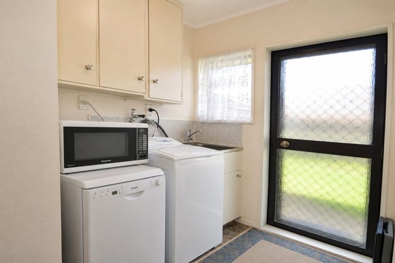 Photo of property in 17b Pemberton Crescent, Greerton, Tauranga, 3112