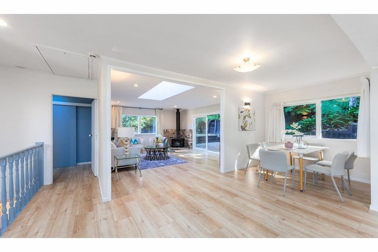 Photo of property in 2/9 Selwyn Avenue, Glen Eden, Auckland, 0602