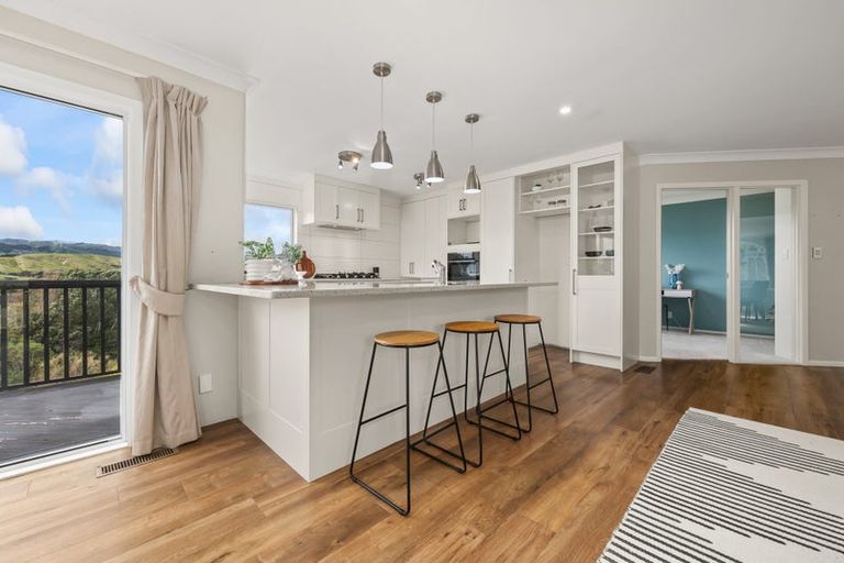 Photo of property in 77 The Masthead, Whitby, Porirua, 5024