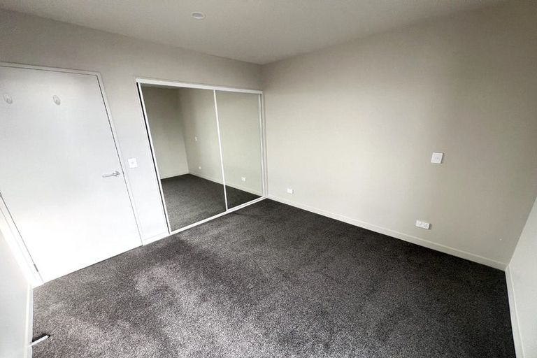 Photo of property in 1002/212 Willis Street, Te Aro, Wellington, 6011