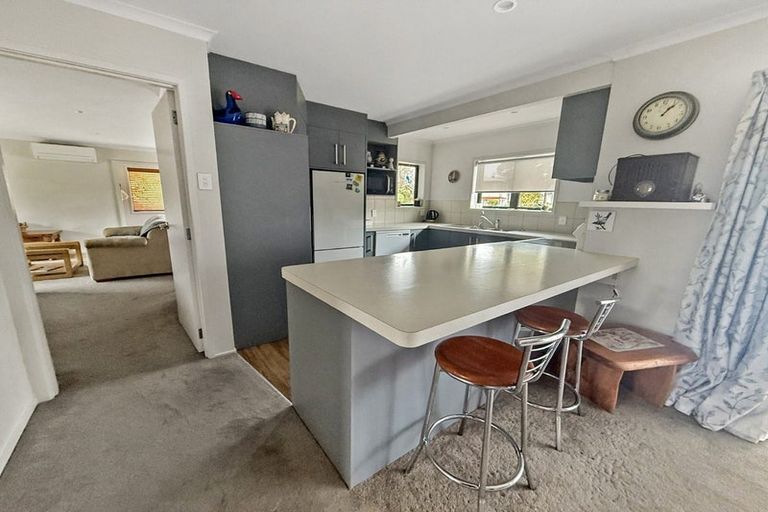 Photo of property in 1/7 Kathleen Place, Rainbow Point, Taupo, 3330