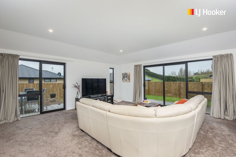 Photo of property in 17 Mallard Drive, Waihola, Milton, 9073