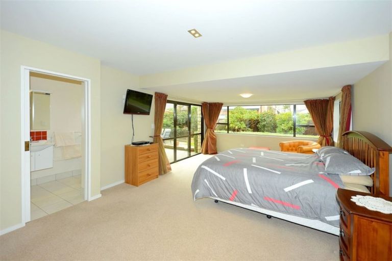 Photo of property in 36 Corfe Street, Ilam, Christchurch, 8041
