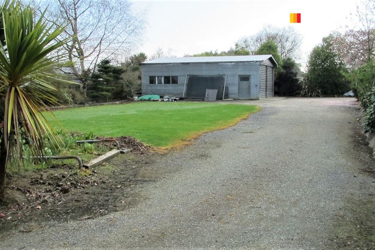 Photo of property in 16 Moore Street, Milton, 9220