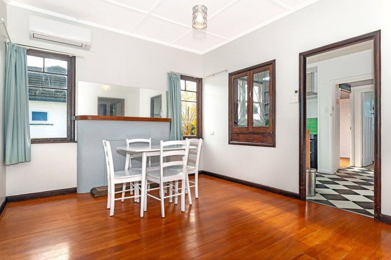 Photo of property in 37 Muir Street, Te Hapara, Gisborne, 4010